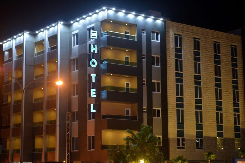 Tilal Almadina Hotel & Suites Amman Exteriör bild