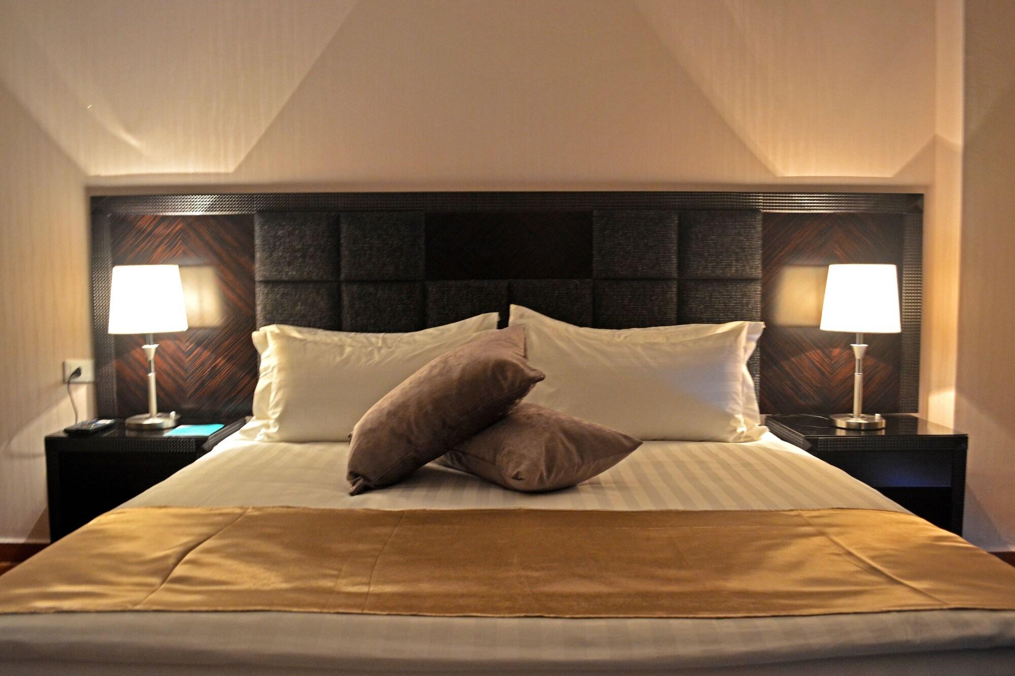 Tilal Almadina Hotel & Suites Amman Exteriör bild