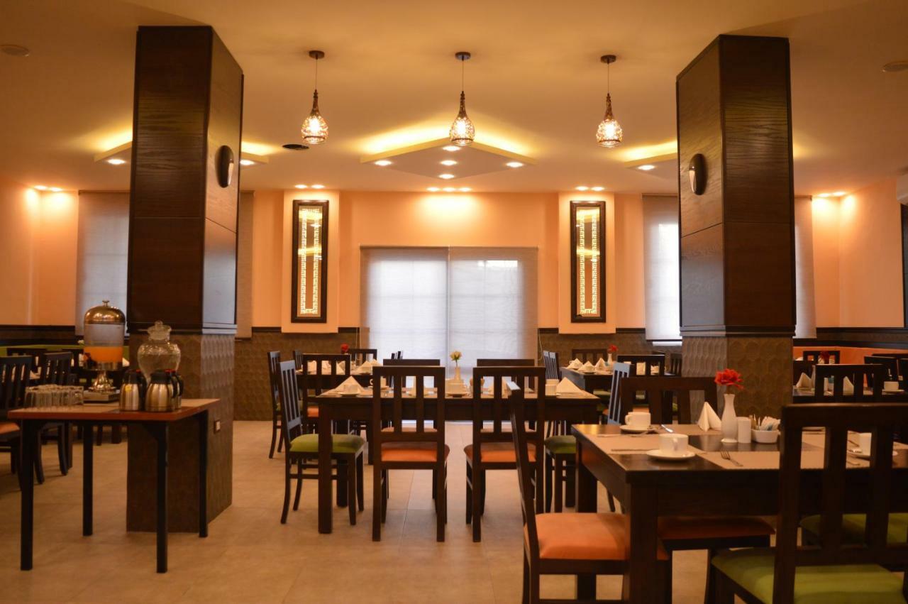 Tilal Almadina Hotel & Suites Amman Exteriör bild